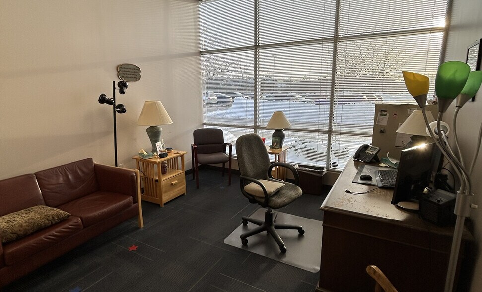 More Photos Of 3639-3645 Ridge Mill Dr, Hilliard Medical For Lease