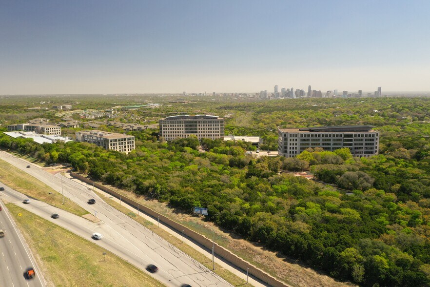 More Photos Of 2600 Via Fortuna, Austin Unknown For Lease