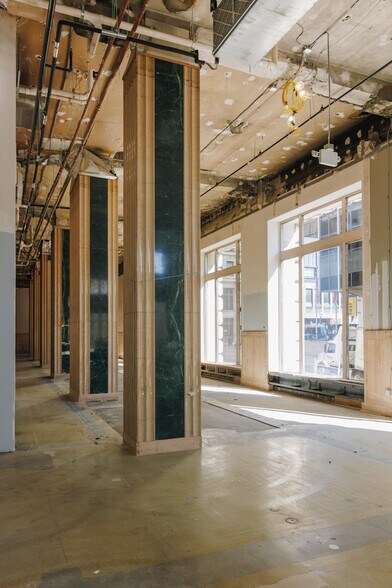 More Photos Of 1 W 4th St, Cincinnati Apartments For Lease