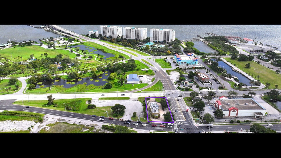 More Photos Of 12 N Washington Ave, Titusville Fast Food For Sale