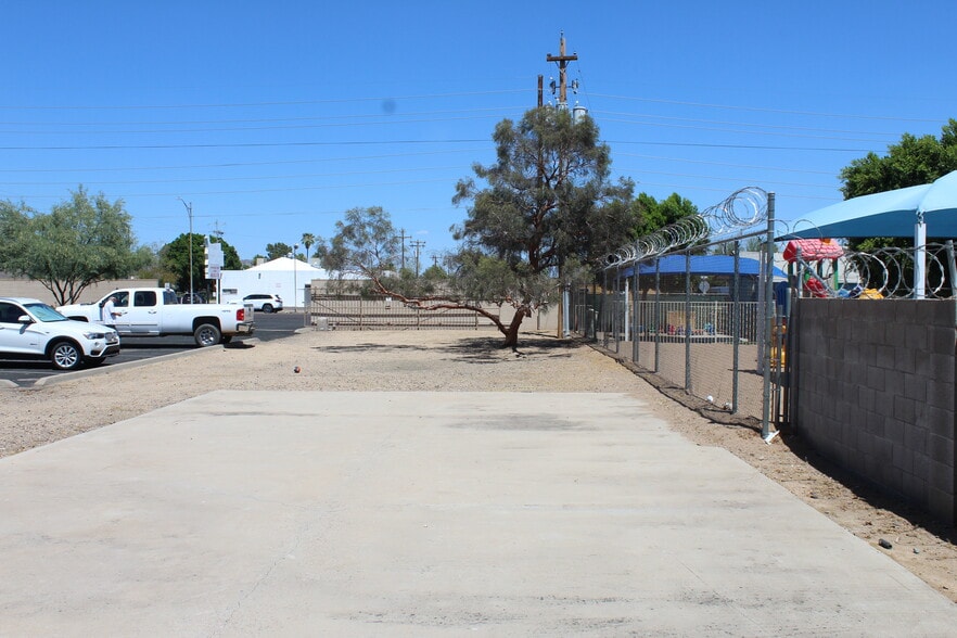More Photos Of 3520 N 16th St, Phoenix Office For Sale