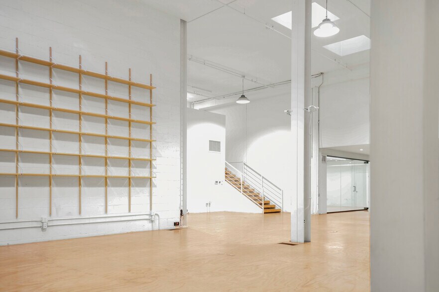 More Photos Of 1706 W Sunset Blvd, Los Angeles Apartments For Lease