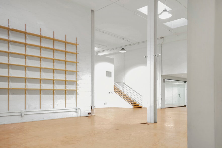 More Photos Of 1706 W Sunset Blvd, Los Angeles Apartments For Lease