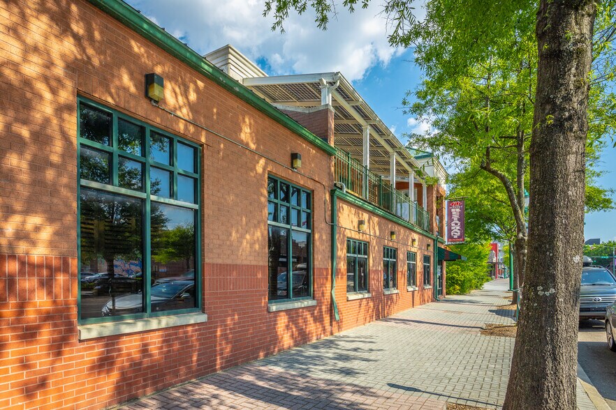 More Photos Of 212 Market St, Chattanooga Restaurant For Sale