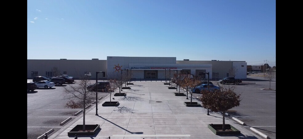 More Photos Of 5400 Alameda Ave, El Paso Hospital For Lease