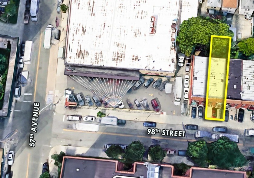 More Photos Of 5528 98th St, Corona Apartments For Sale