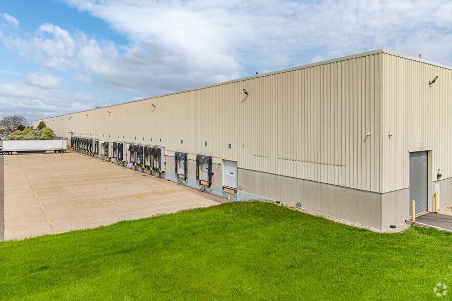 More Photos Of 2001 Baseline Rd, Montgomery Distribution For Lease