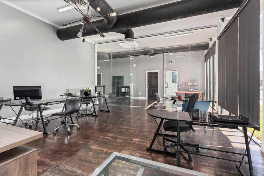 More Photos Of 2321 Torrance Blvd, Torrance Loft Creative Space For Sale