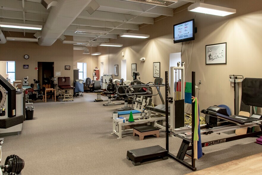 More Photos Of 1035 Lincolnton Rd, Salisbury Medical For Sale