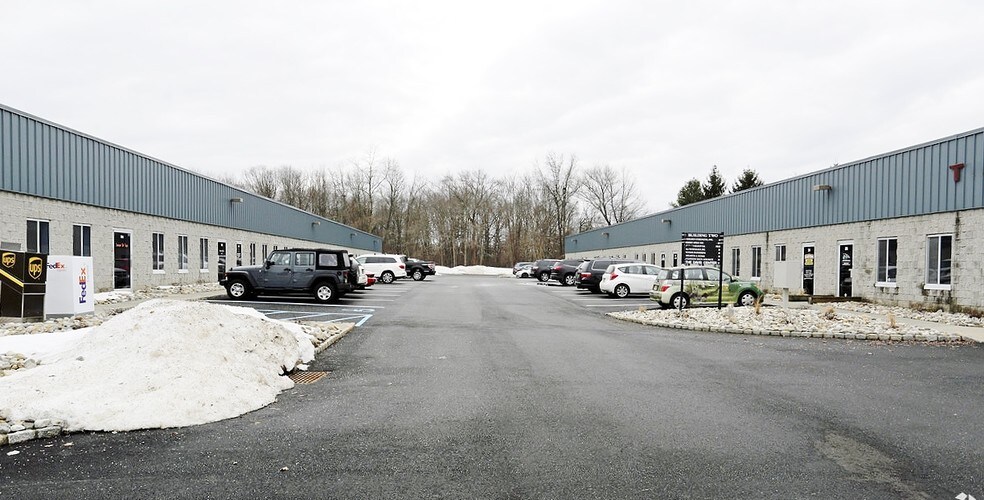 More Photos Of 19 State Route 10 E, Succasunna Light Distribution For Sale