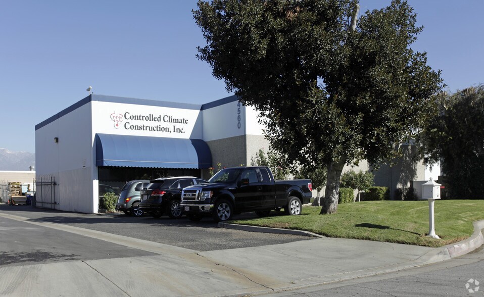 Primary Photo Of 4560 Carter Ct, Chino Warehouse For Sale