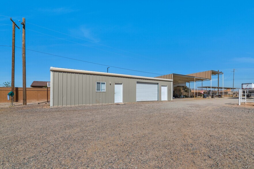 More Photos Of 18107 W Dunlap Rd, Goodyear Contractor Storage Yard For Sale