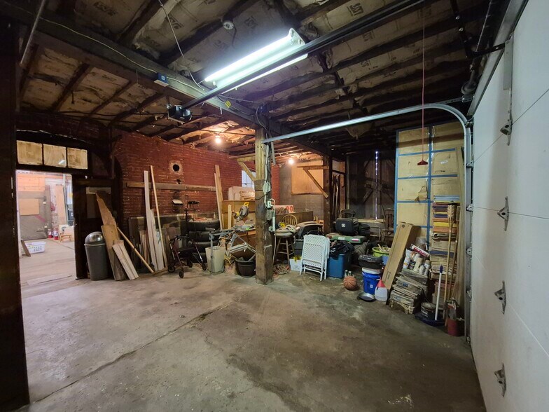 More Photos Of 409 W Gambier St, Mount Vernon Light Manufacturing For Sale