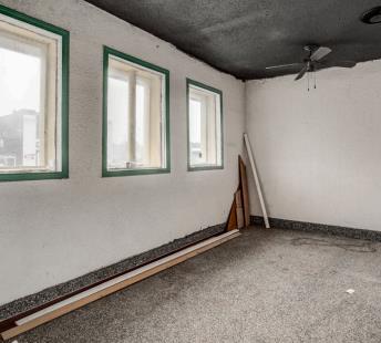 More Photos Of 1413 Minnesota Ave, Kansas City Auto Repair For Sale