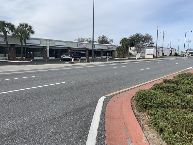 More Photos Of 1503-1559 N Cocoa Blvd, Cocoa Unknown For Lease