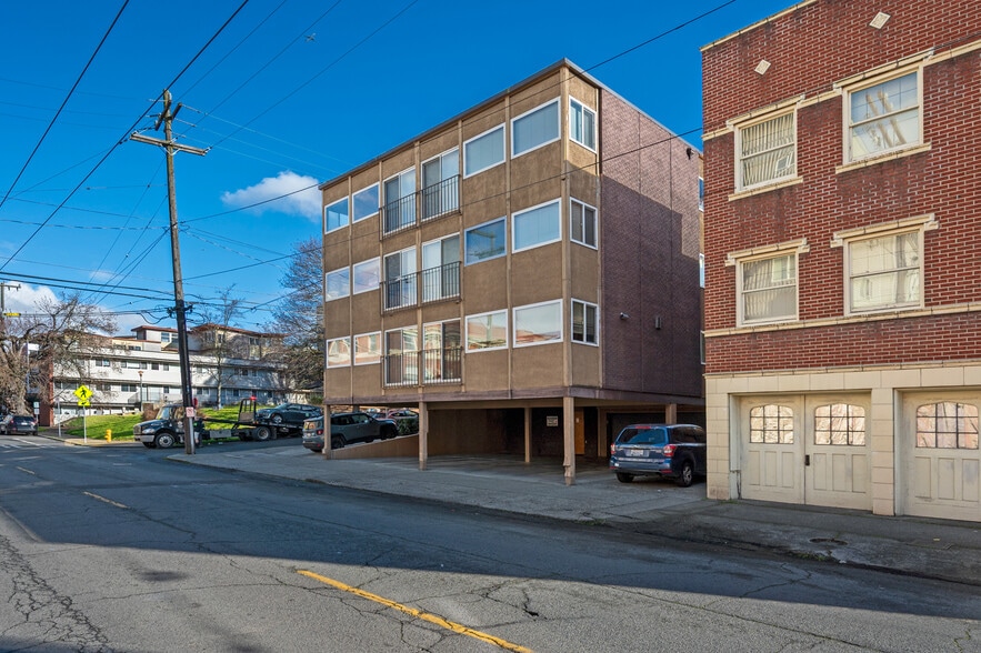 More Photos Of 403 E Thomas St, Seattle Multifamily For Sale