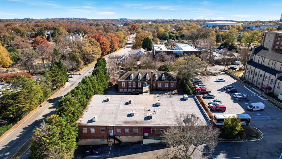 More Photos Of 429 N Main St, Greenville Office Residential For Sale