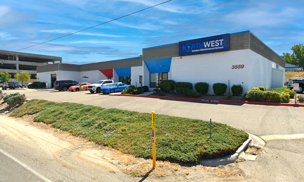 More Photos Of 3555-3559 W Wright St, Boise Light Manufacturing For Lease