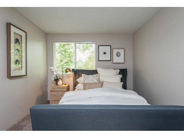 More Photos Of 10285-10305 SW Denney Rd, Beaverton Apartments For Sale