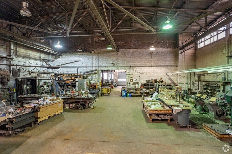 More Photos Of 1873 E 55th St, Cleveland Warehouse For Sale