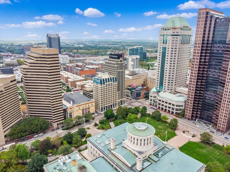 More Photos Of 21 E State St, Columbus Office For Lease