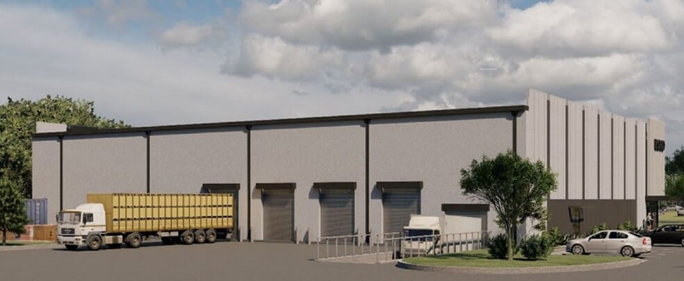 More Photos Of US Highway 301 @ Causeway Blvd, Tampa Warehouse For Lease