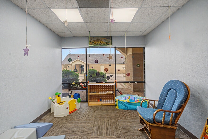 More Photos Of 2111 Skyline Dr, Mesquite Religious Facility For Sale