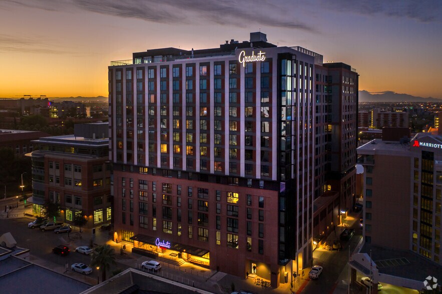 More Photos Of 930 E 2nd St, Tucson Hotel For Lease