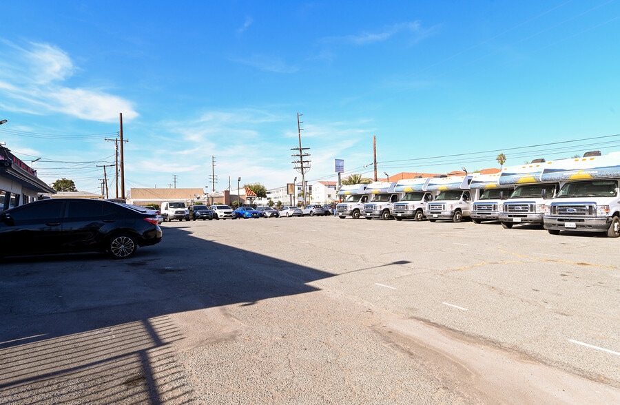 More Photos Of 8460 Telegraph Rd, Downey Land For Sale