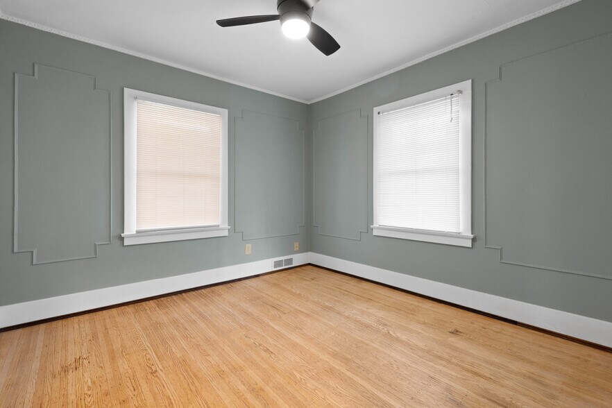 More Photos Of 62 Empire Blvd, Rochester Medical For Sale