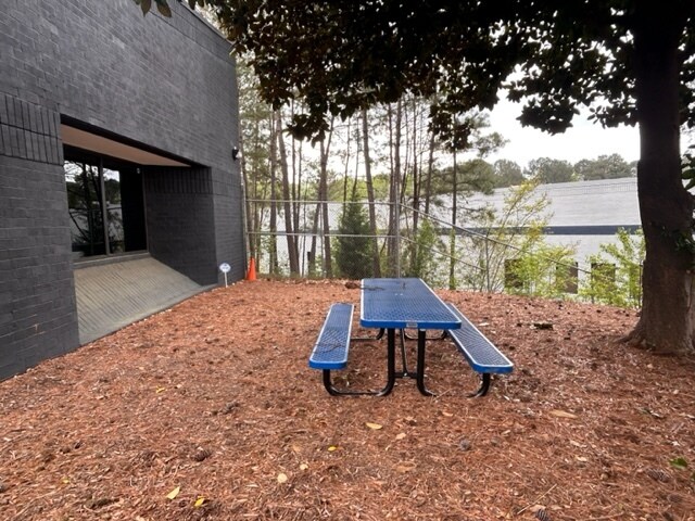 More Photos Of 825 Franklin Ct SE, Marietta Distribution For Lease