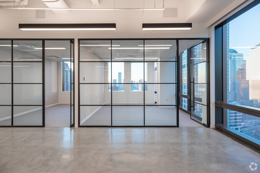 More Photos Of 107 Greenwich St, New York Office For Lease