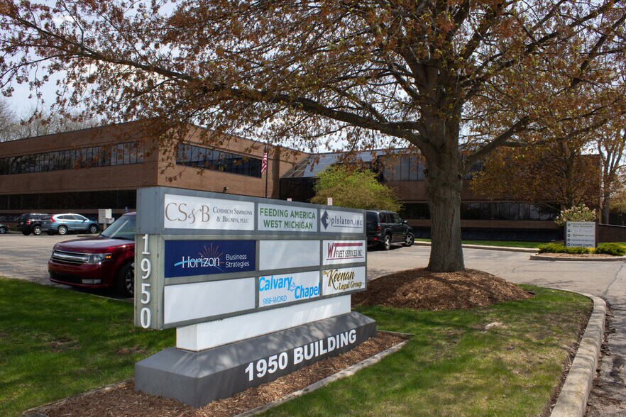 More Photos Of 1950 Waldorf St NW, Grand Rapids Manufacturing For Sale