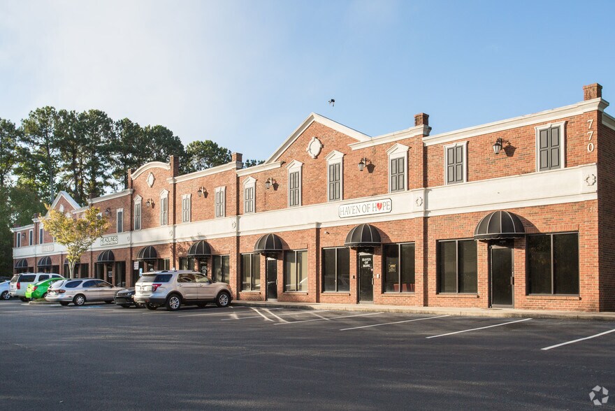 Primary Photo Of 772 Greison Trl, Newnan Unknown For Lease