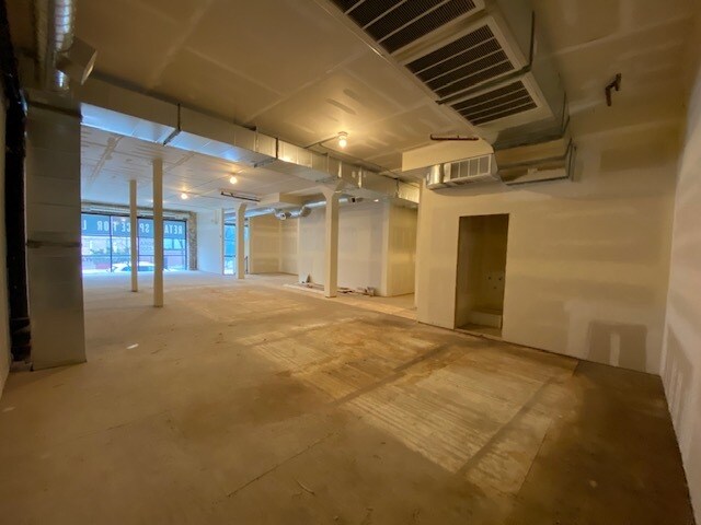 More Photos Of 1739 N Milwaukee Ave, Chicago Apartments For Lease