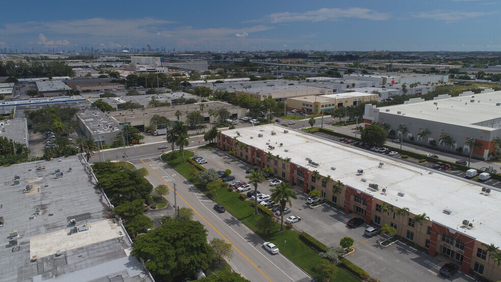 More Photos Of 8200-8358 NW 30th Ter, Doral Warehouse For Lease