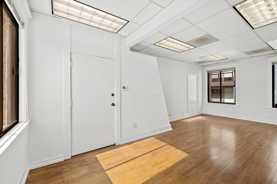 More Photos Of 602-616 Santa Monica Blvd, Santa Monica Loft Creative Space For Lease
