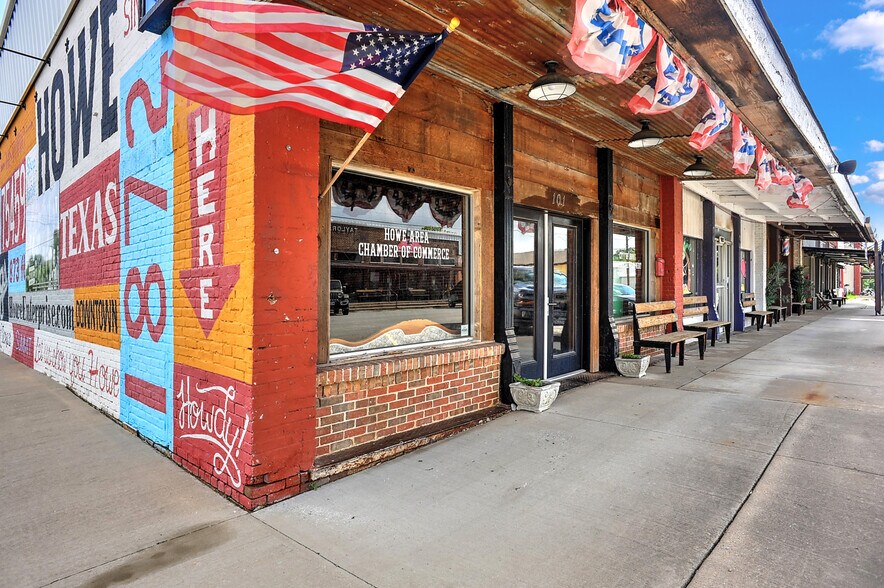 More Photos Of 101 Haning, Howe Storefront For Sale