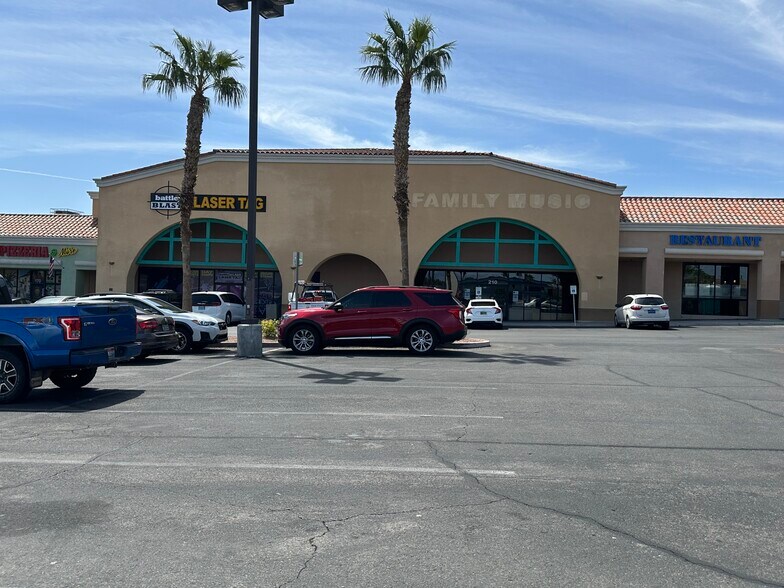 More Photos Of 8125-8175 W Sahara Ave, Las Vegas Unknown For Lease