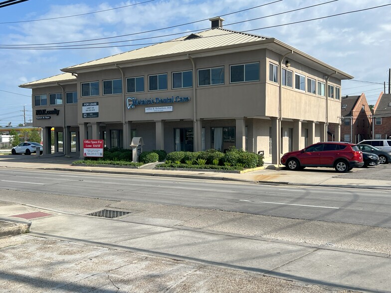 Primary Photo Of 3401 W Esplanade Ave, Metairie Office For Lease