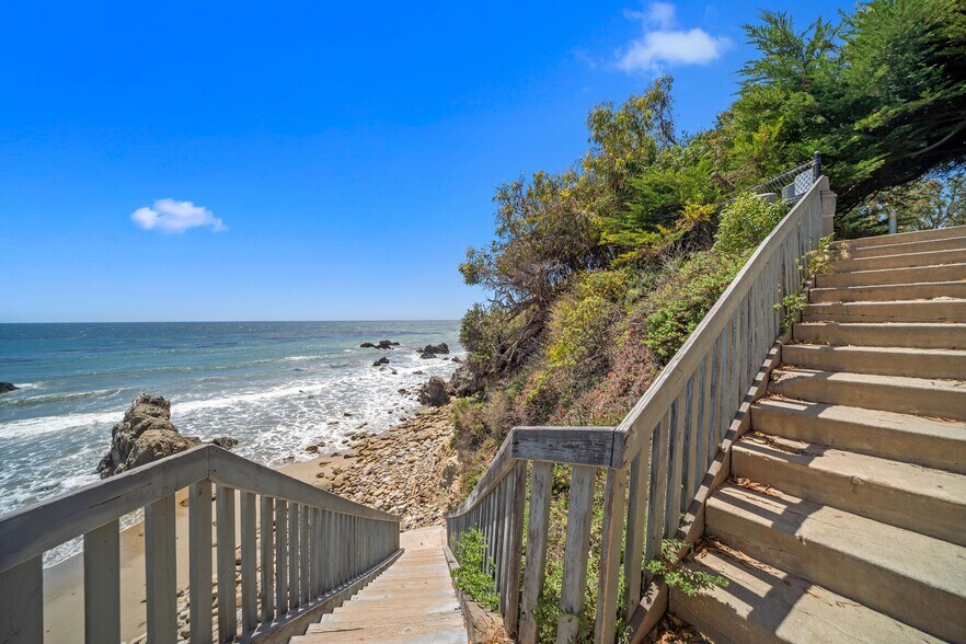 More Photos Of 31826 Broad Beach Road rd, Malibu Land For Sale
