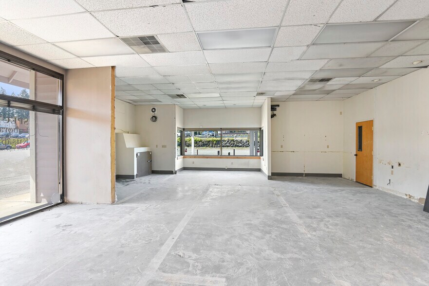 More Photos Of 1700 SE Mile Hill Dr, Port Orchard Unknown For Lease