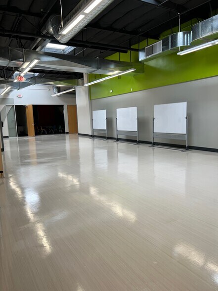 More Photos Of 537-539 E Weddell Dr, Sunnyvale Schools For Sale