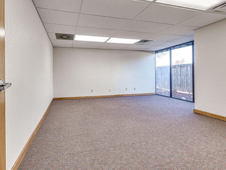 More Photos Of 11100 Stratford Dr, Oklahoma City Loft Creative Space For Sale