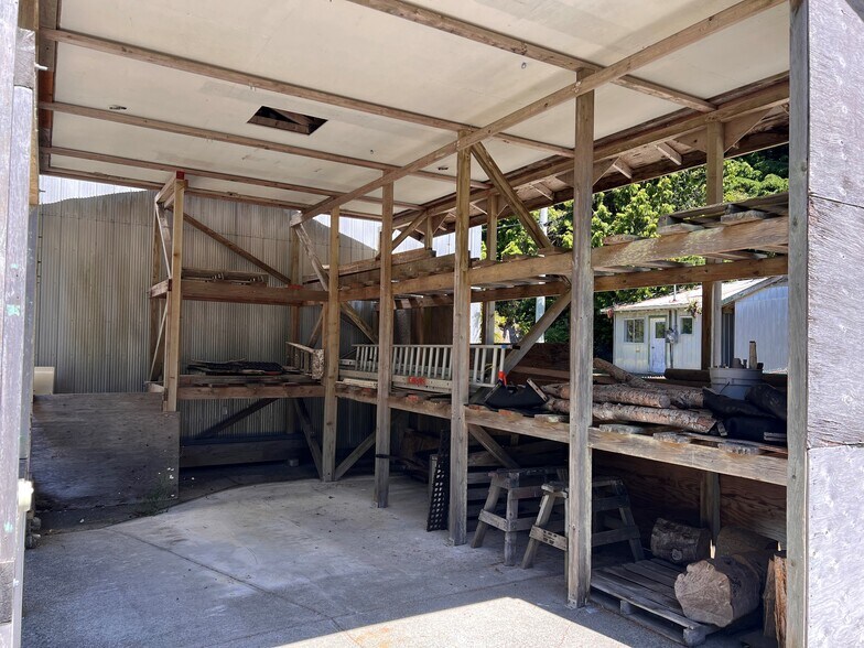 More Photos Of 983 Peninsula, Ucluelet Land For Sale