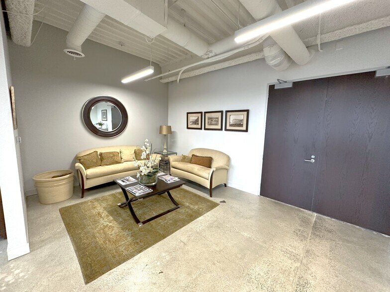 More Photos Of 12301 Wilshire Blvd, Los Angeles Office For Lease