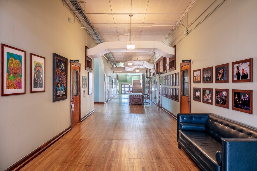 More Photos Of 3908 Avenue B, Austin Office For Lease