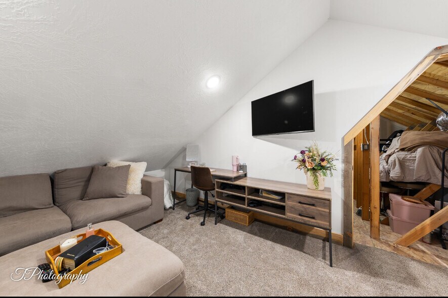 More Photos Of 4365 E Mountain View Dr, Kanab Specialty For Lease