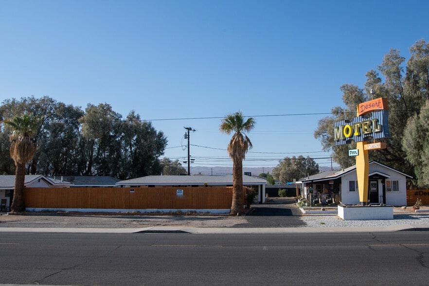 More Photos Of 331 W Church Ave, Ridgecrest Hotel For Sale