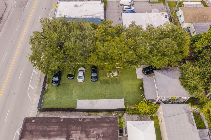More Photos Of 279 NW 54th St, Miami Flex For Sale